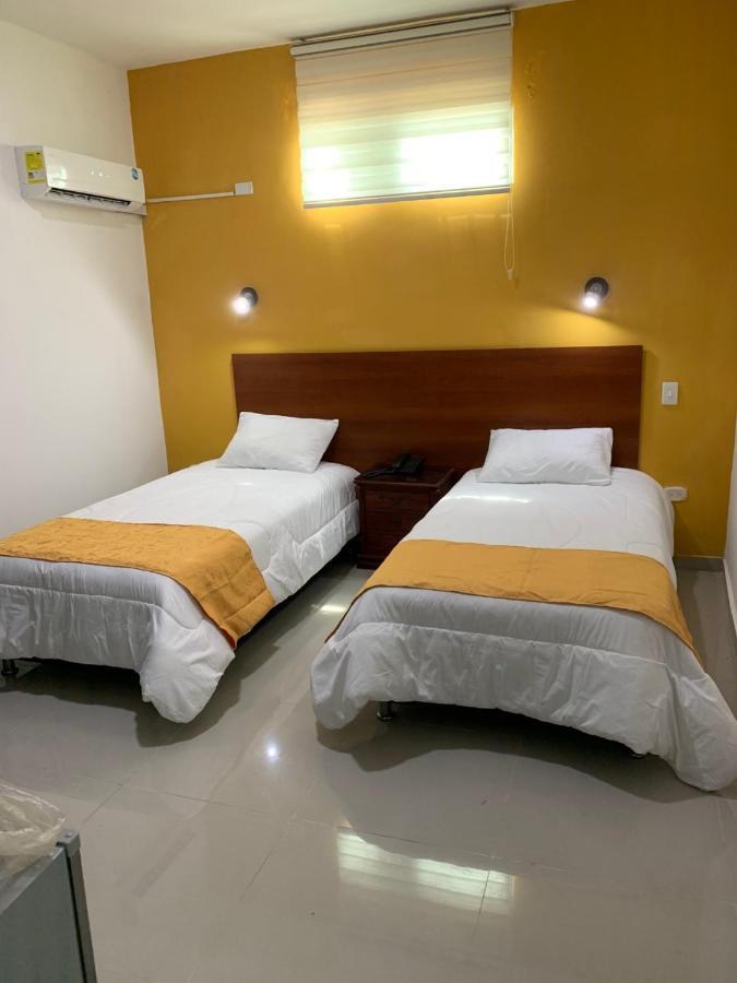 Hotel Large Beach Taganga Exterior foto